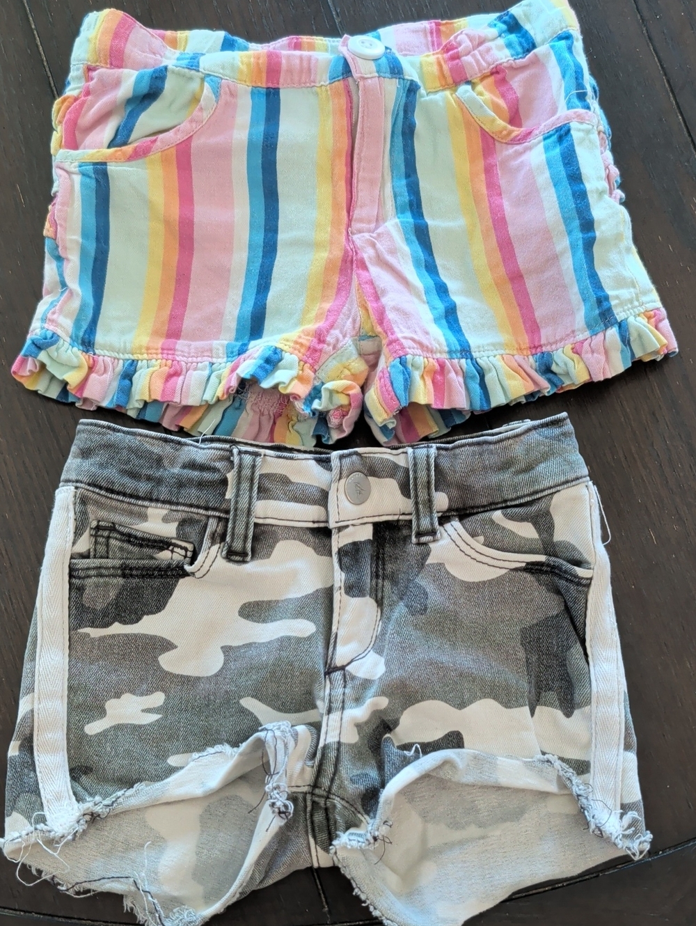 DL1961 Girls Gray Camo Denim Shorts & Ruffle Butts Rainbow Shorts